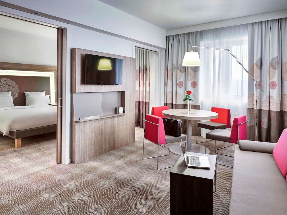 Suite, 1 Double Bed with Sofa bed