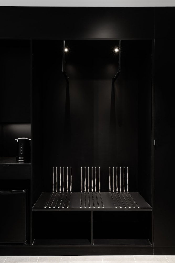 Verge Luxe photo 2