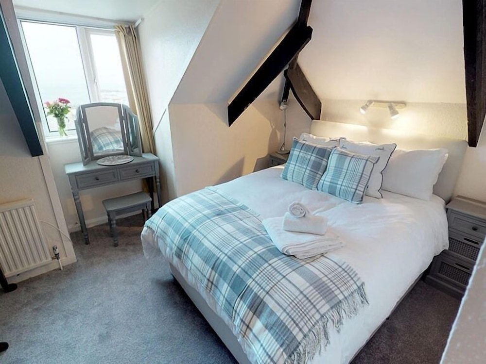 Loft, Ensuite (The Crows Nest +1 bed) photo 1