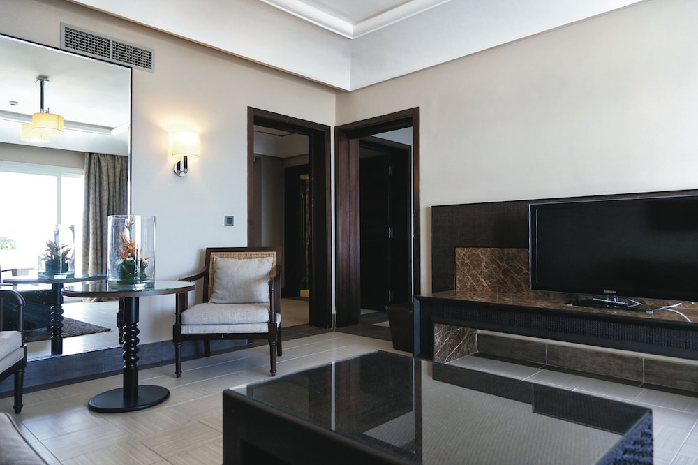 Suite, Balcony, Sea View - Photo 2
