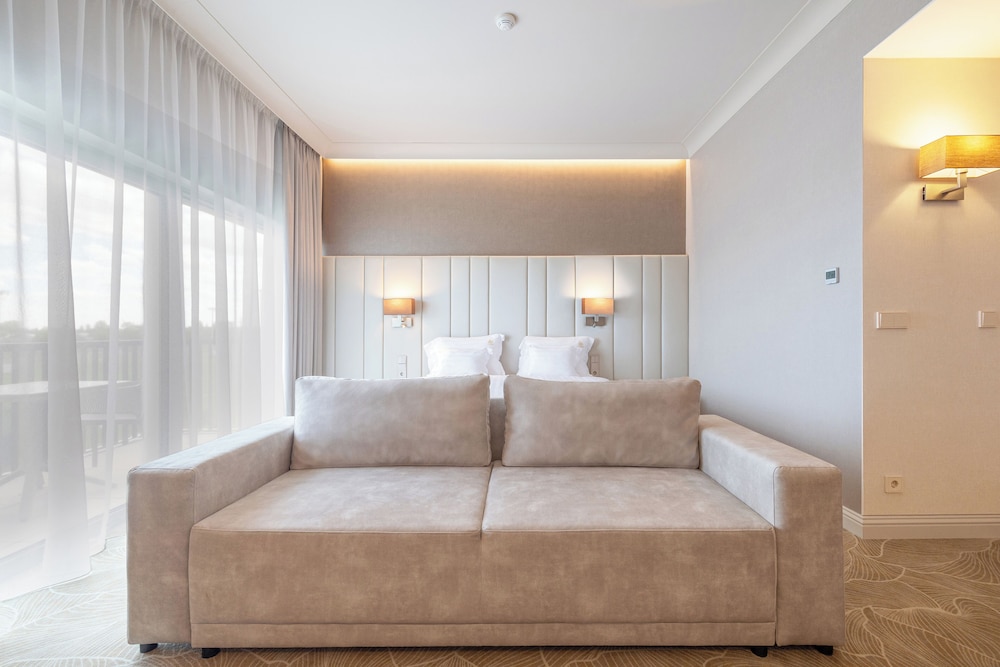 Deluxe Room, Balcony photo 3
