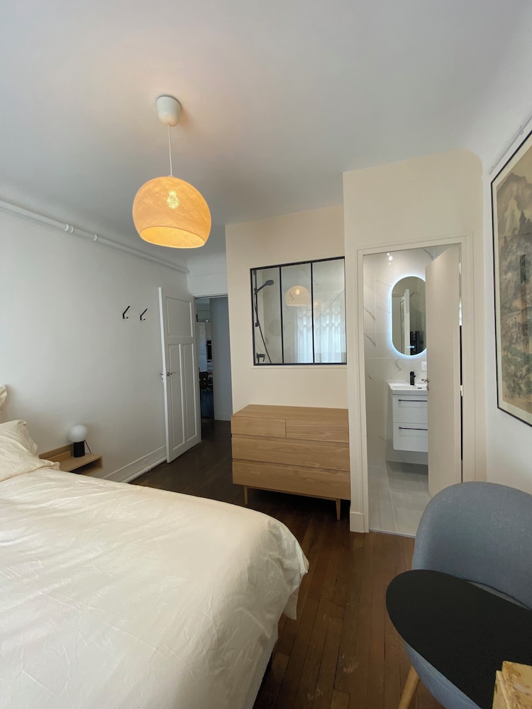 Comfort Double Room, Private Bathroom photo 3