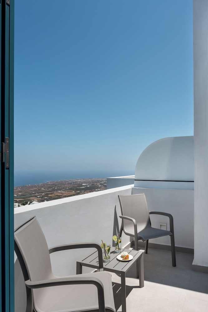 Island Junior Suite - Photo 2