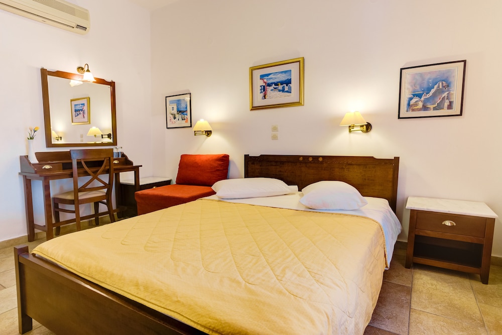 Triple Room - Photo 6