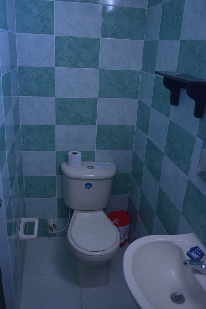 Single Room photo 2