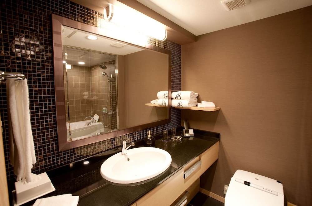 Executive Quadruple Room, Non Smoking (42㎡) - Photo 13