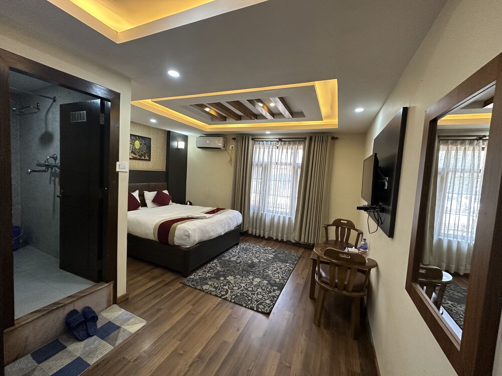 Deluxe Double Room - Photo 17