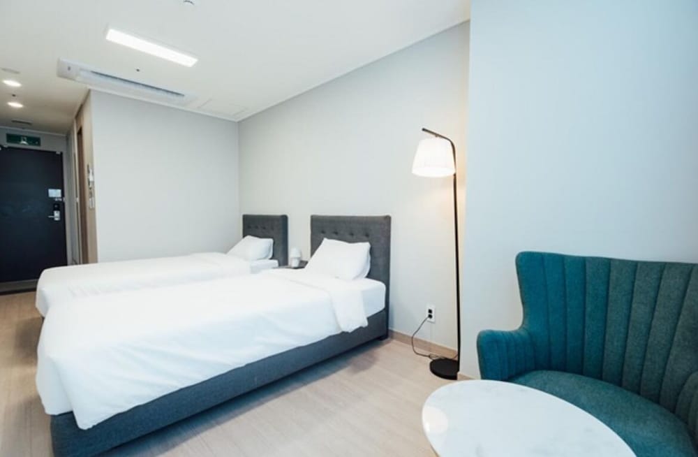Deluxe Twin Room - Photo 4