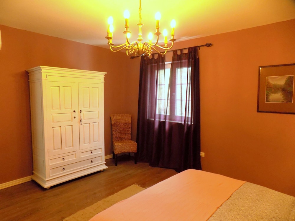 Villa photo 2