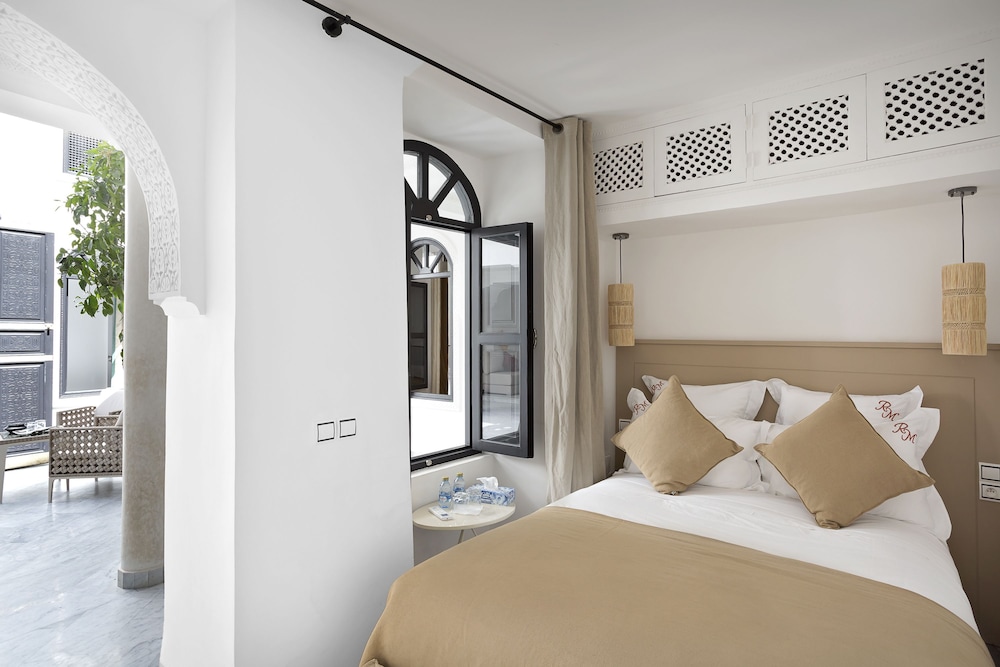 Premium Double Room, Ensuite (Emeraude)