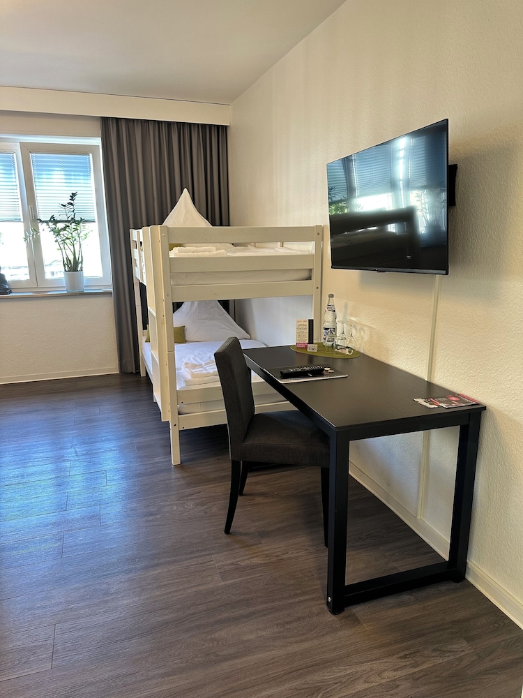 Exclusive Triple Room photo 2