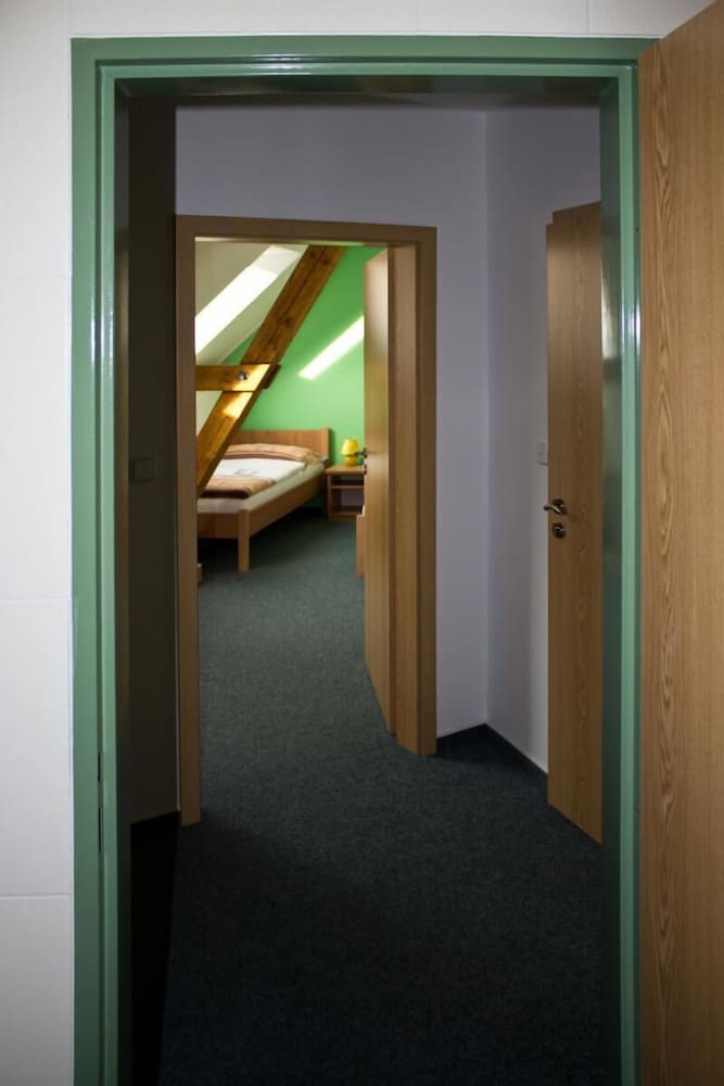Room (   1) photo 2