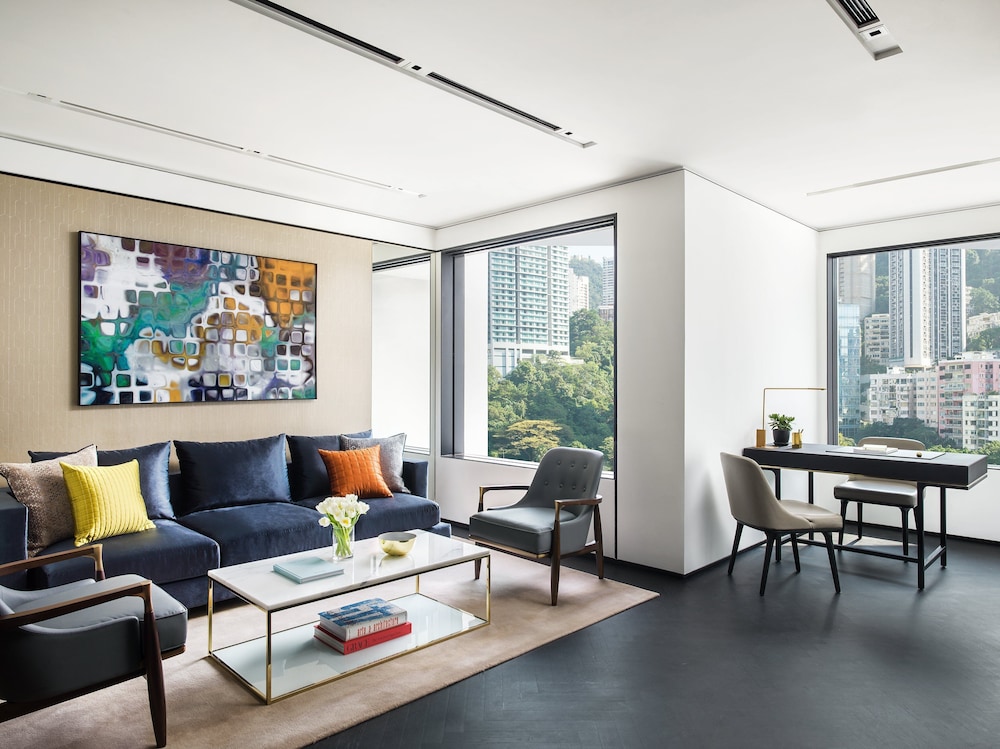 Signature Suite photo 3