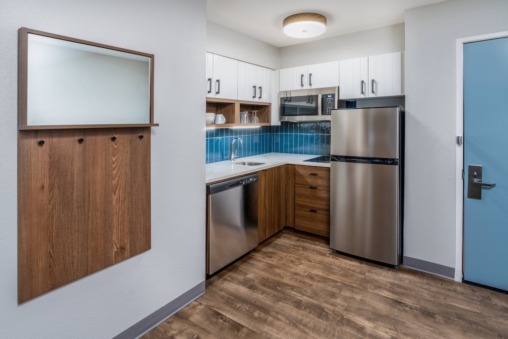 Studio Suite, Kitchen - Photo 4