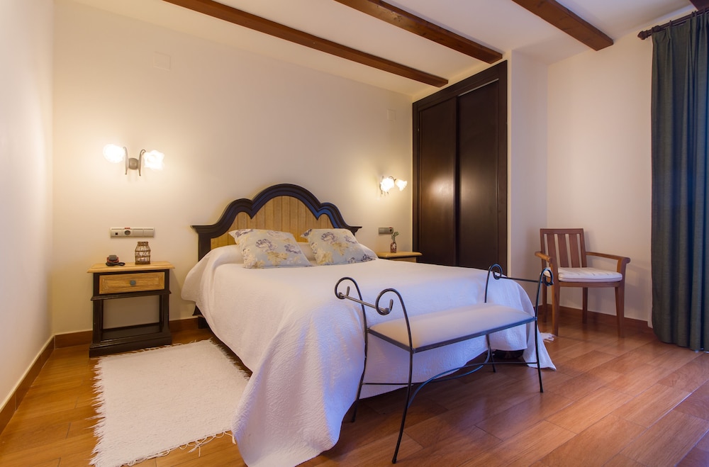 Classic Double Room - Photo 6