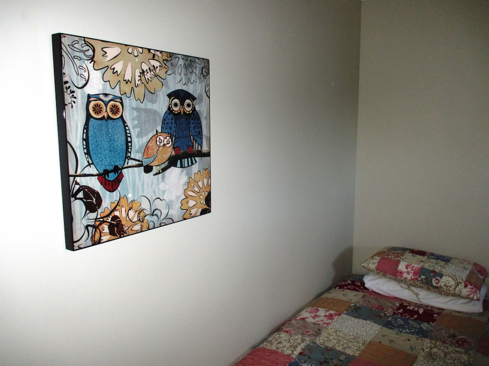 Queen & Single Room photo 3