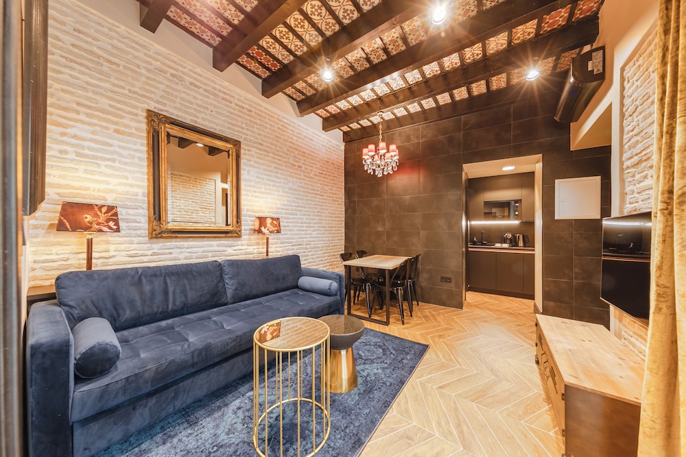 Luxury Apartment