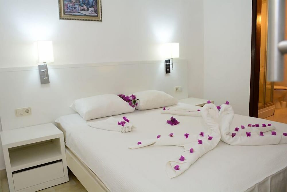 Double Room, 1 Double Bed - Photo 9
