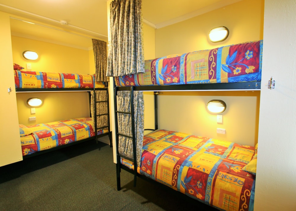 4 Bed Dorm photo 1