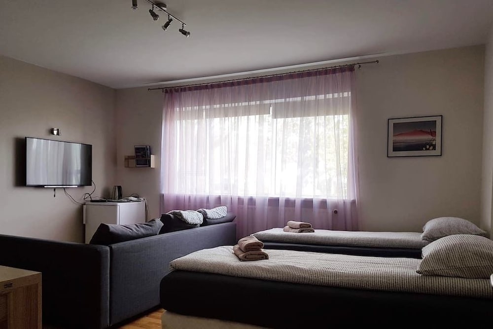 Family Room (6 Guests) photo 1