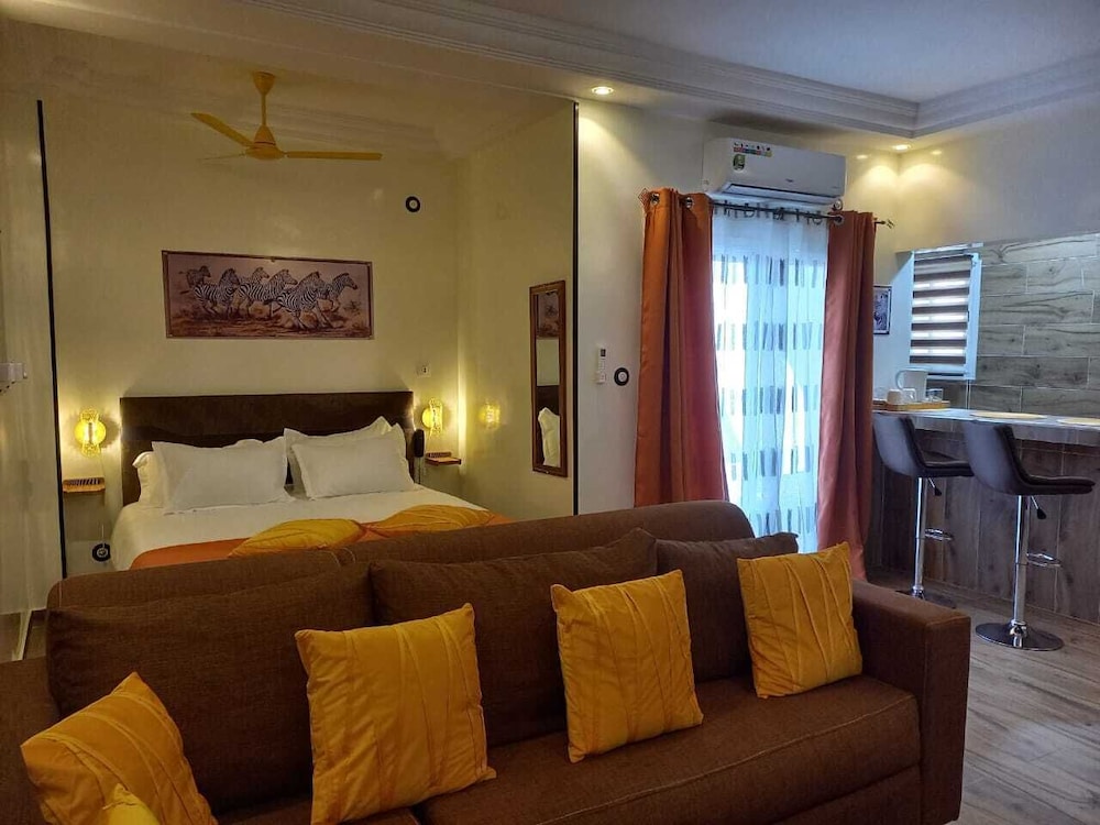 Luxury Suite, Balcony, City View