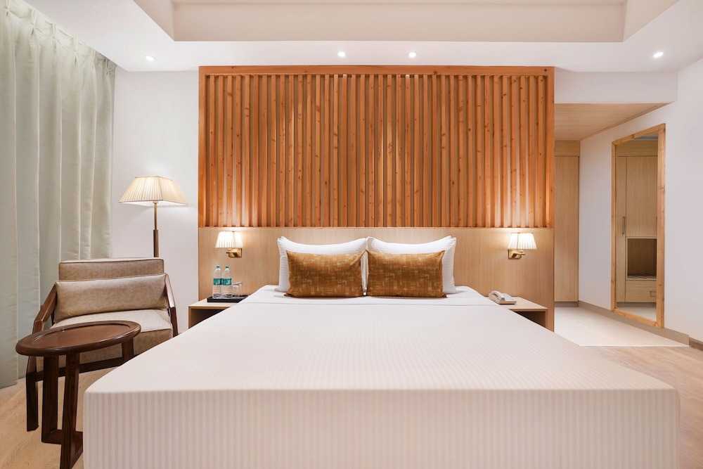 Deluxe Room - Photo 2