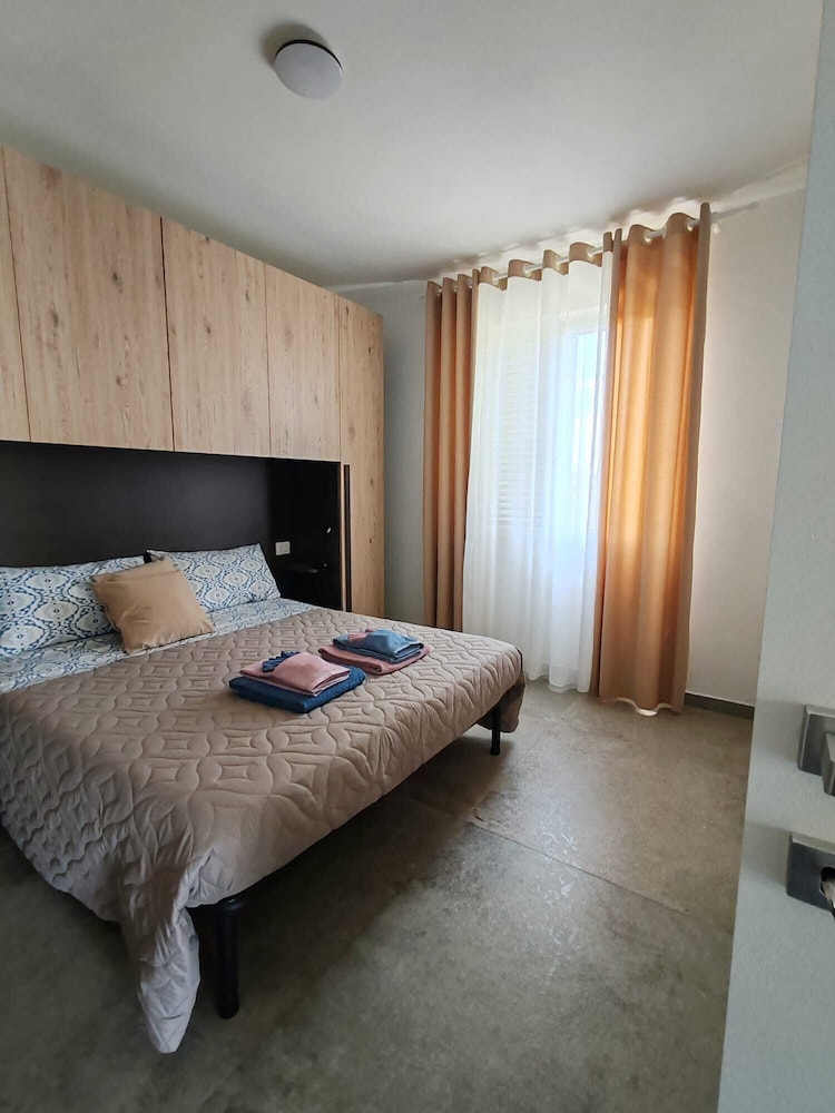 Comfort Apartment, 2 Bedrooms, Private Bathroom