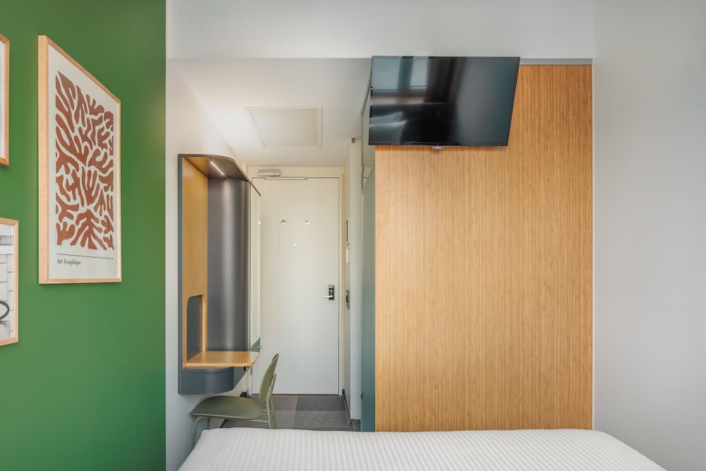 Economy Double Room - Photo 4