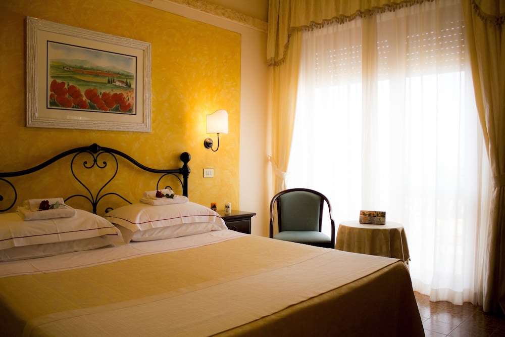 Superior Double Room - Photo 7