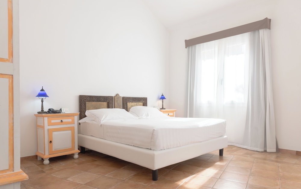 Deluxe Double Room, Sea View - Photo 2