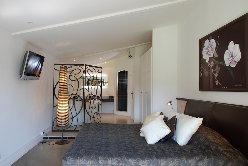 Junior Suite, Garden Area (Bastide) photo 3