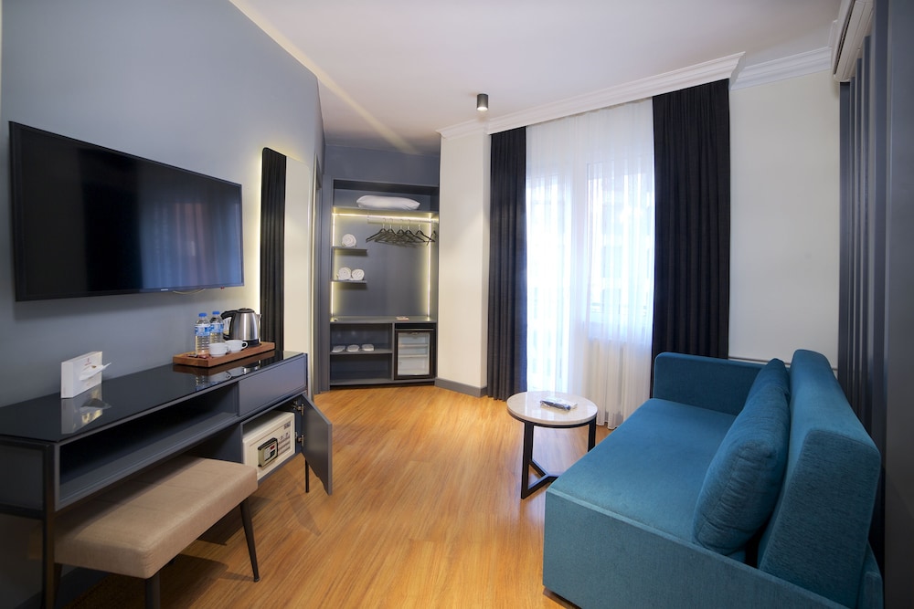 Suite Room photo 3
