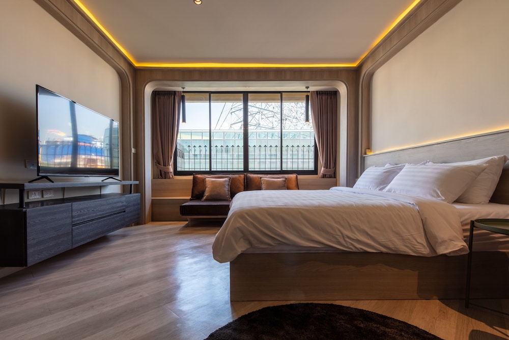 Deluxe King Room With Garden photo 1