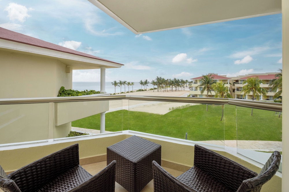 Superior Deluxe Ocean View - Book 4 nights, get 2 free in Punta Cana