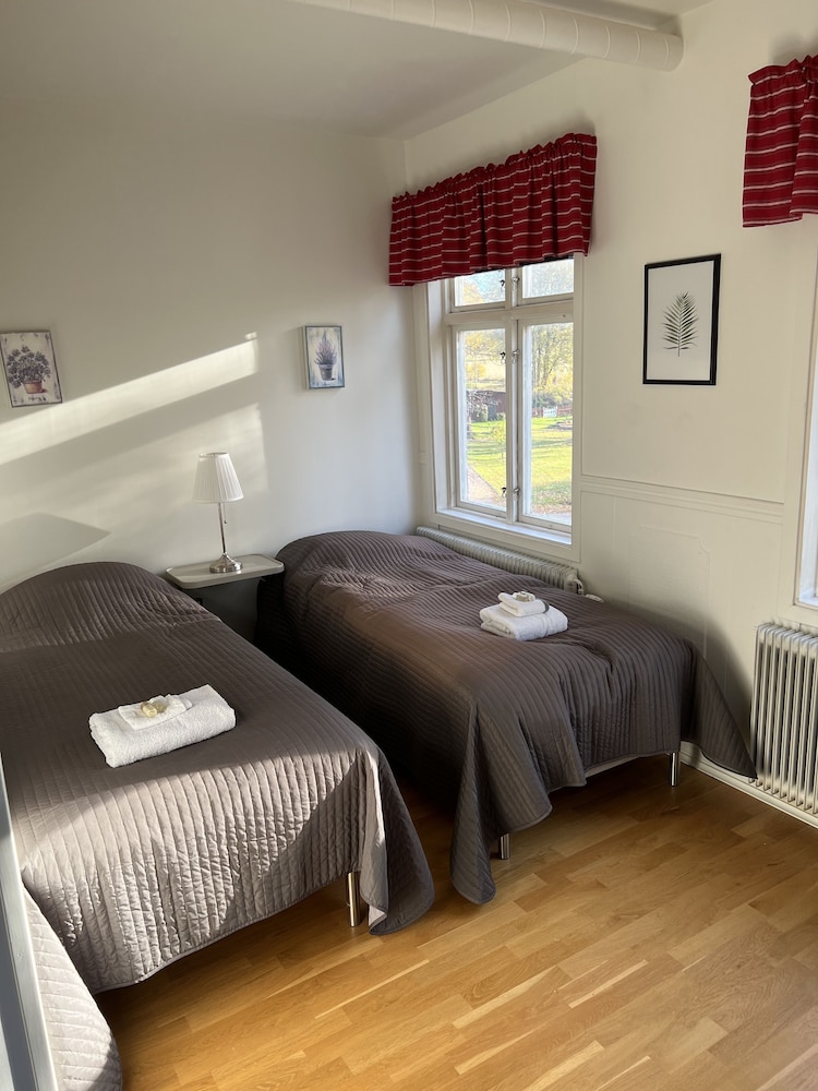 Classic Double Room, 2 Twin Beds, Non Smoking photo 1