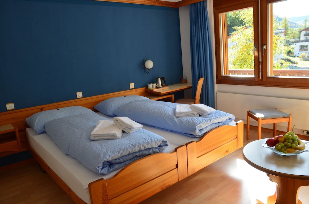 Double Room (South)