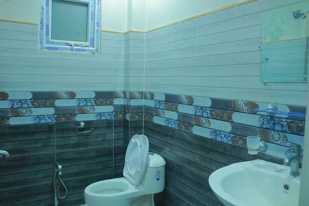 Double Room - Photo 2