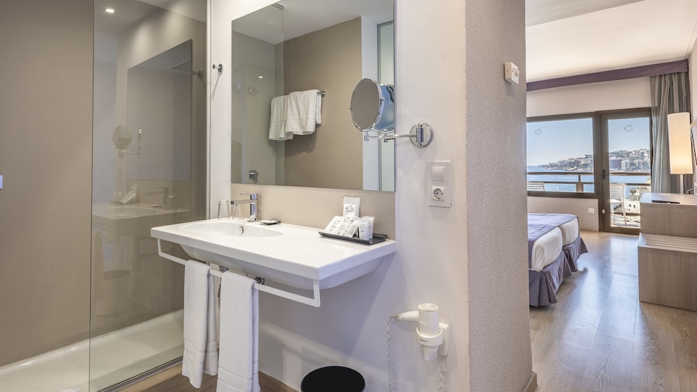 Economy Double Room Single Use, 1 Twin Bed Economy Double Room Single Use, 1 Twin Bed