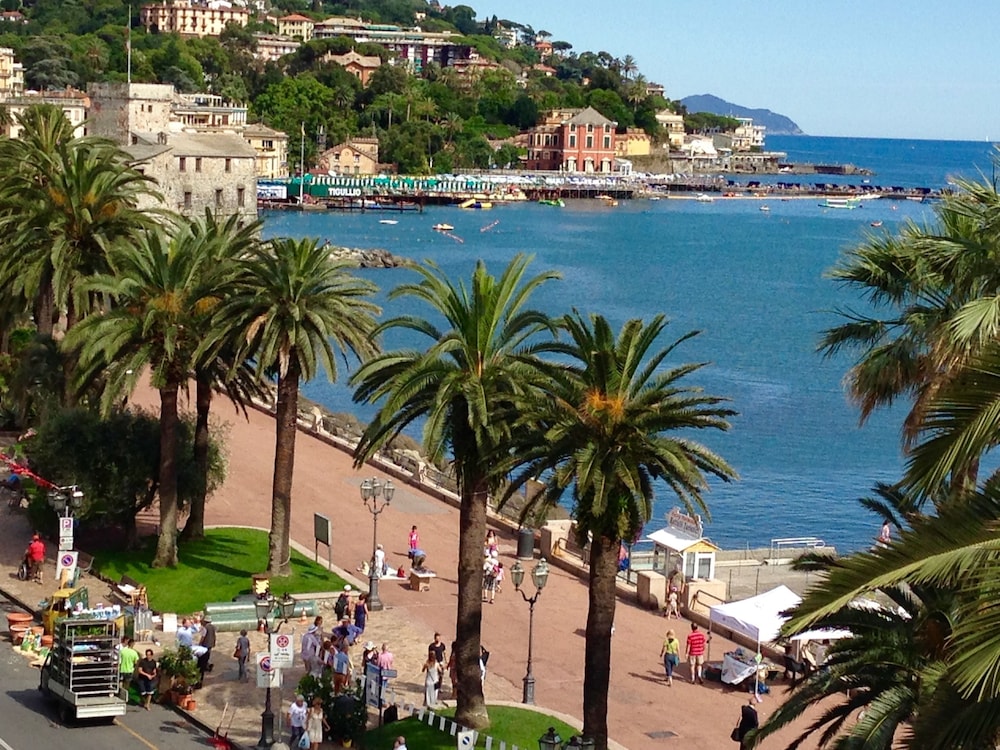 Deluxe Double or Twin Room, Balcony, Sea View - Photo 5