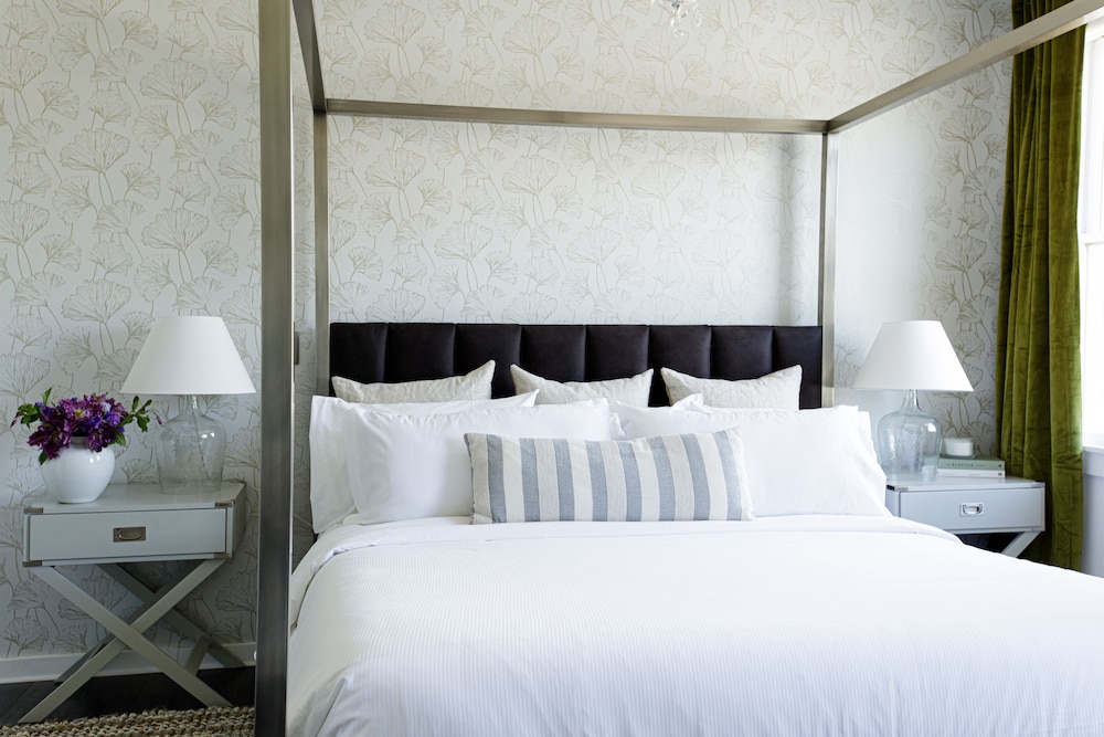 King Twin Room