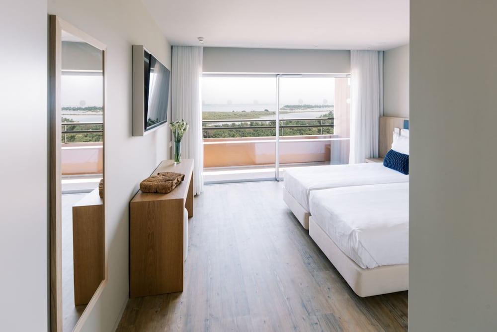Premium Suite, 1 Bedroom - Photo 1