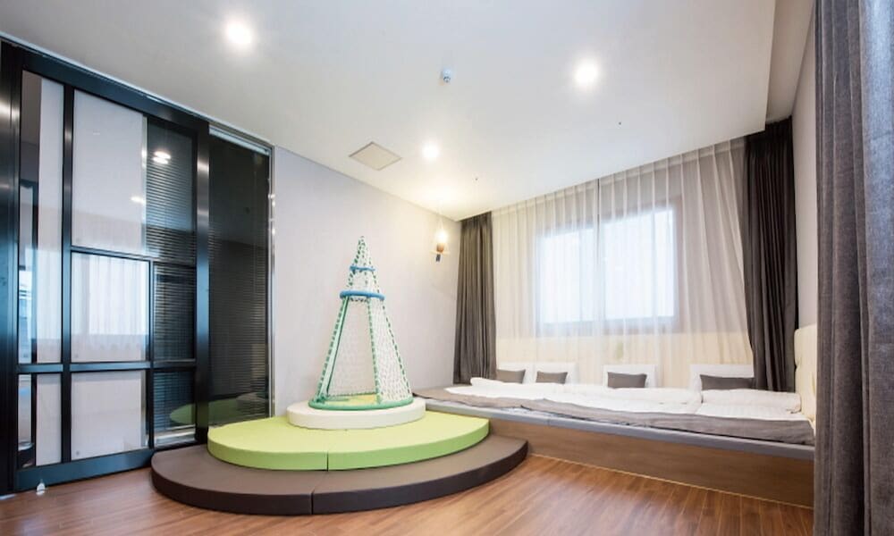 Premium Kids Suite photo 3