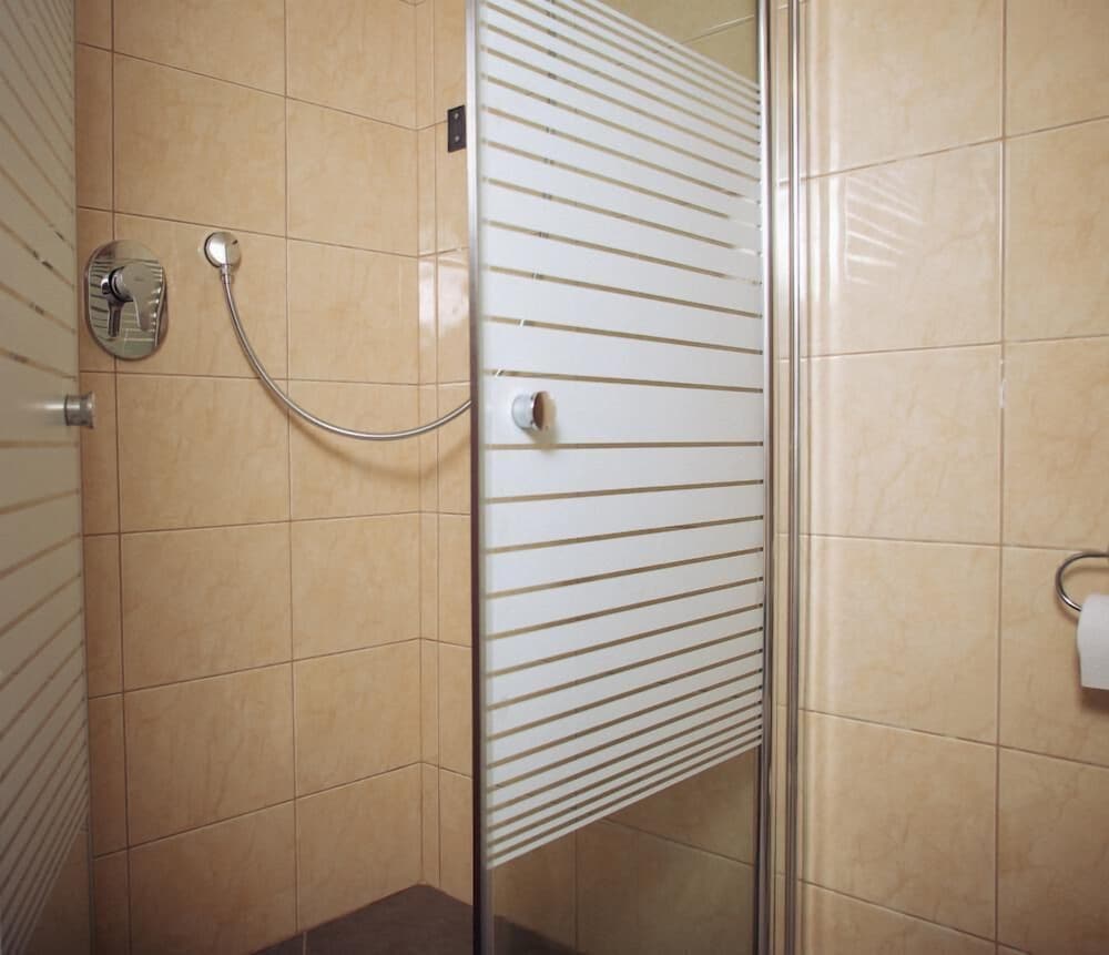 Comfort Twin Room, 1 Bedroom, City View, Beachfront
