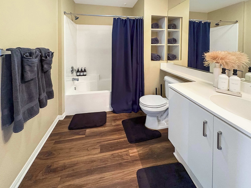 Charming 2BR Retreat Pool Gym 10min to Disneyland, 사진 29