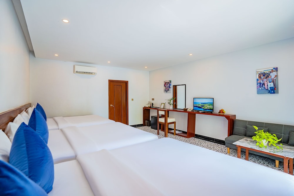 Family Triple Room - Photo 4