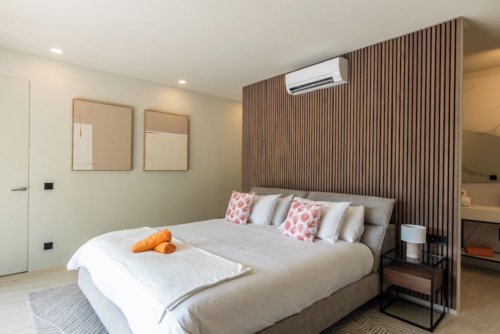 Deluxe Duplex, 2 Bedrooms, Private Pool, Garden View
