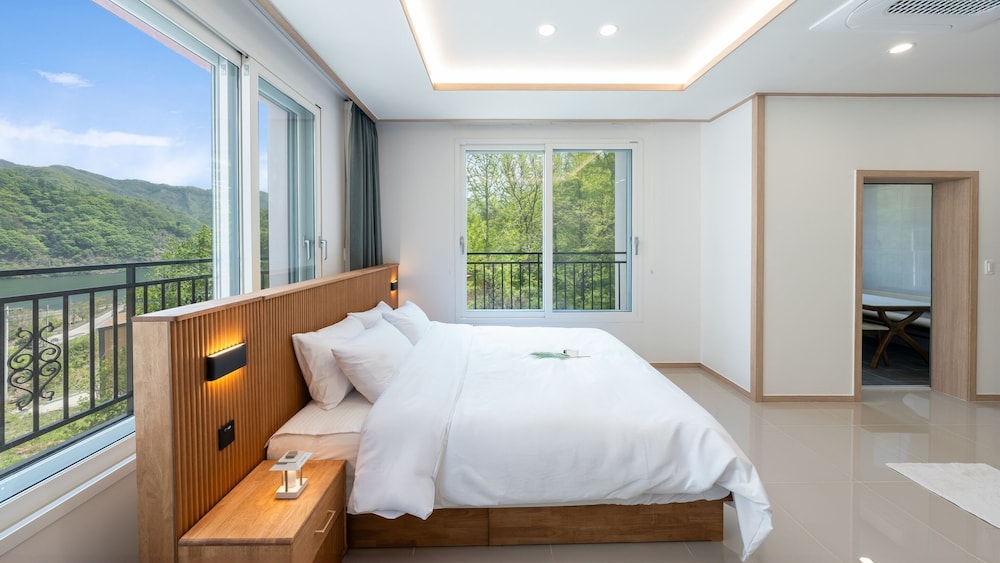 Basic Room, 1 Bedroom (Laonhaje Room 201 (Pool Villa/BBQ))