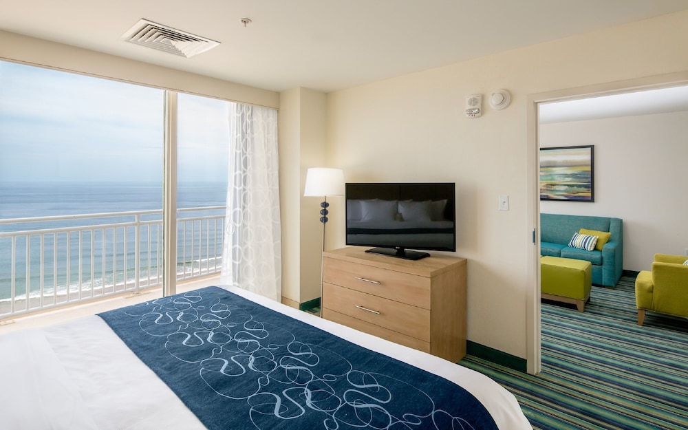 Suite, 1 King Bed, Accessible, Non Smoking
