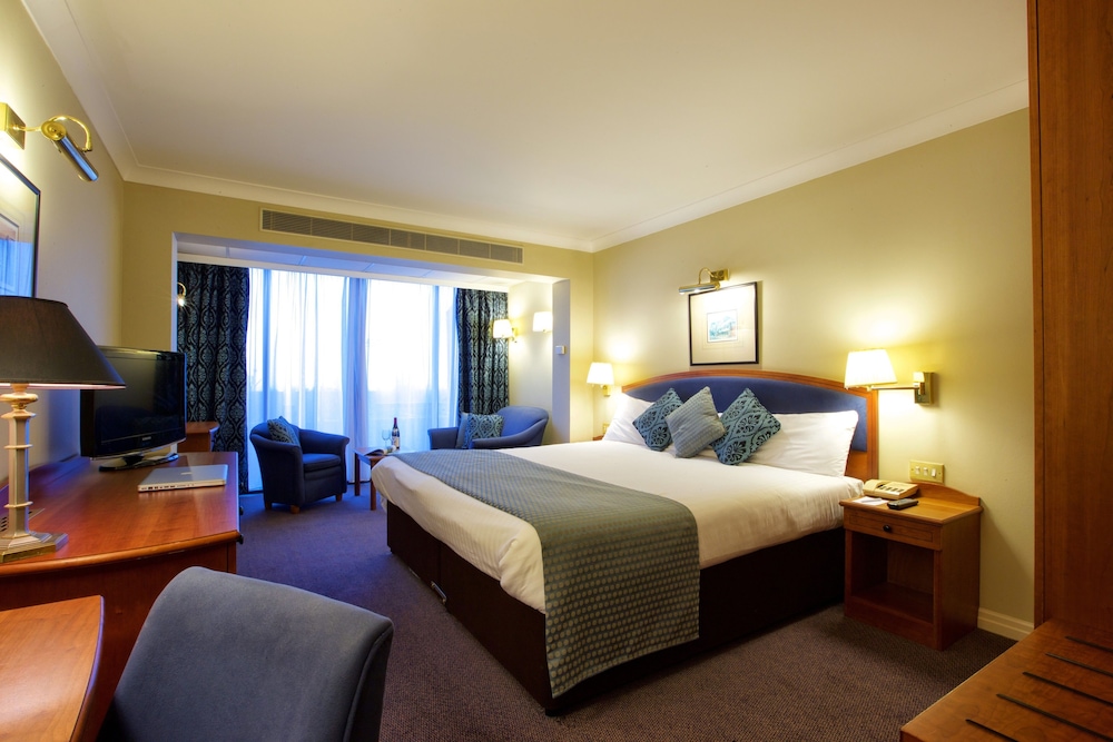 Executive Room, Multiple Beds, Non Smoking - Photo 7