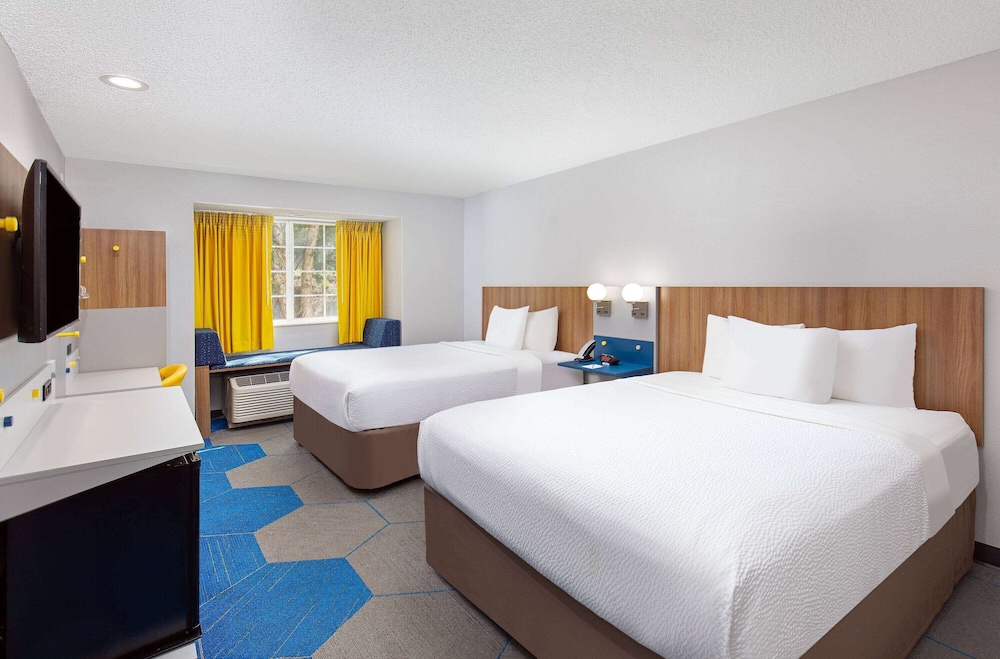 Room, Accessible - Photo 1